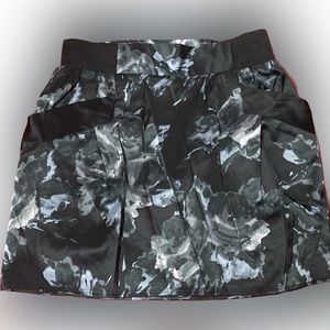 Mini skirt!! Summer I’m so ready for youuuu!!!